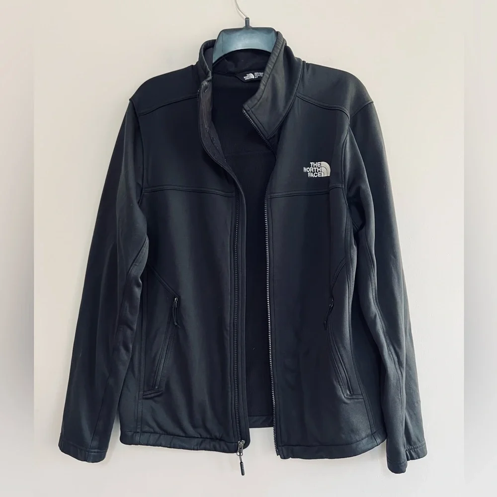The North Face Men’s Apex Bionic Jacket in Black, size S
